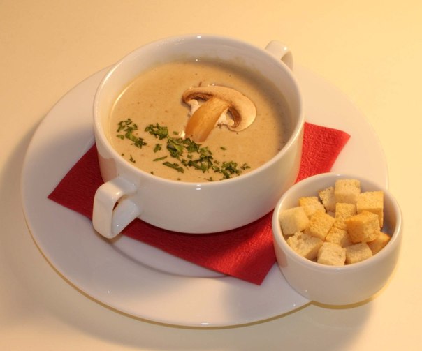 Картофельный суп-пюре с грибами 1il3CqOKM1s